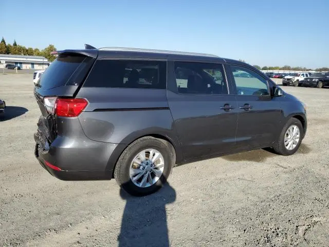 2018 KIA SEDONA LX  