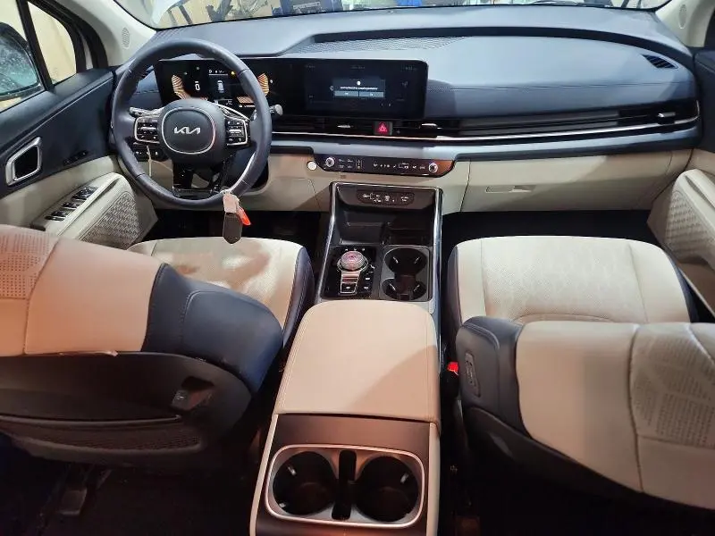 2025 KIA CARNIVAL EX  