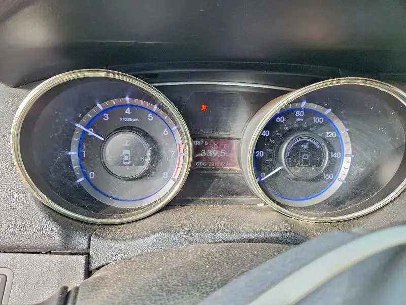 2012 HYUNDAI SONATA GLS  