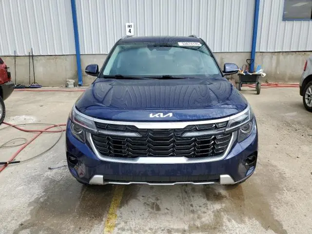 2025 KIA SELTOS EX  
