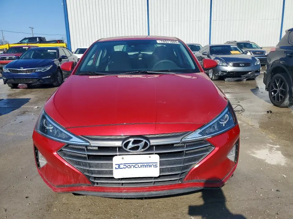 2020 HYUNDAI ELANTRA SEL  
