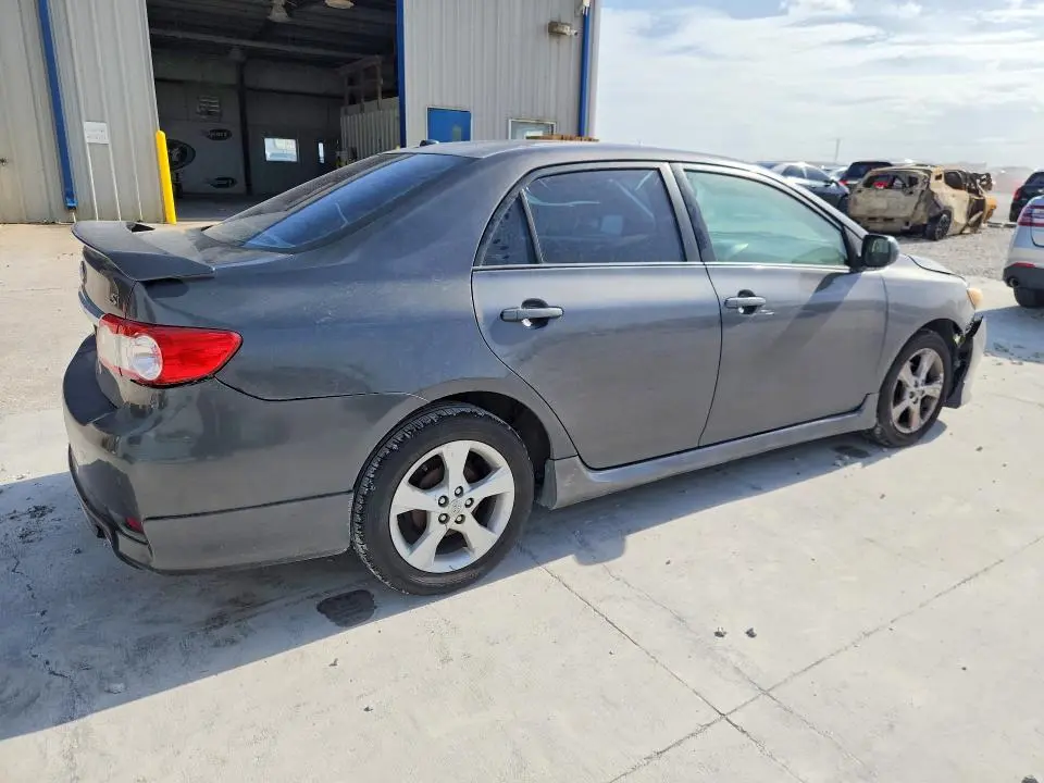 2011 TOYOTA COROLLA S  