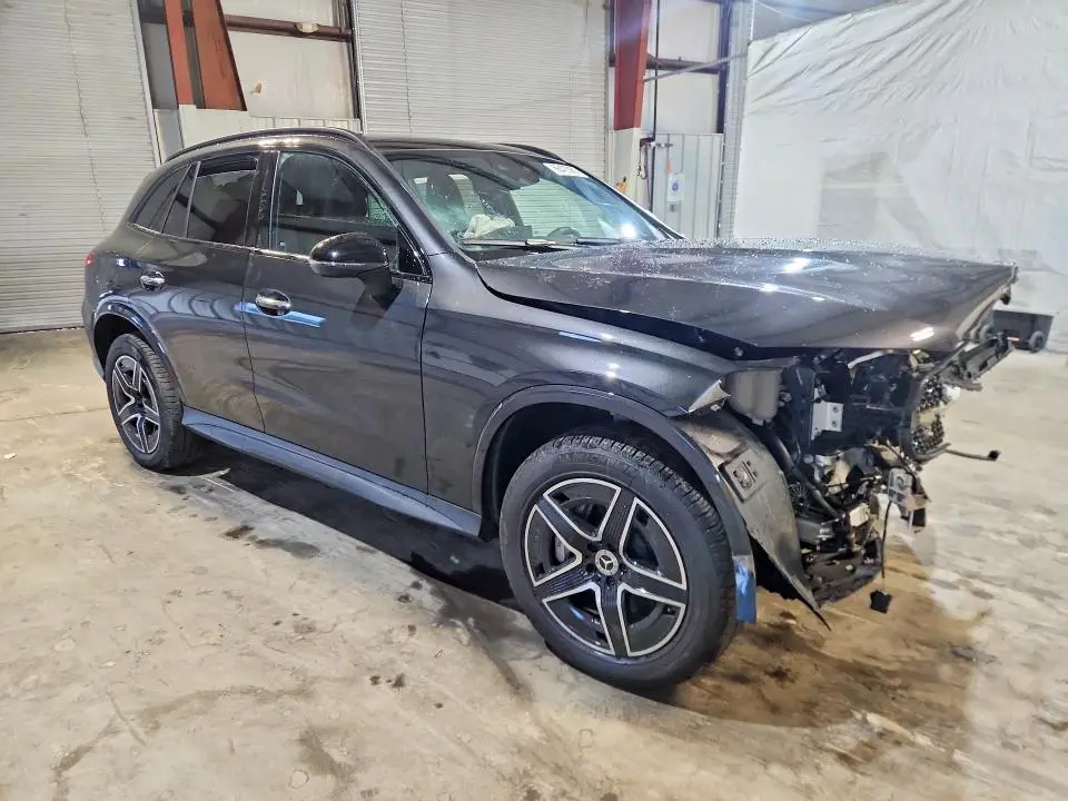 2023 MERCEDES-BENZ GLC 300 4MATIC  