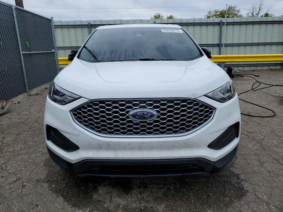 2023 FORD EDGE SE  