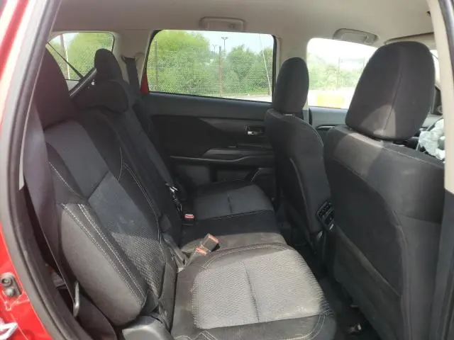 2020 MITSUBISHI OUTLANDER SE  