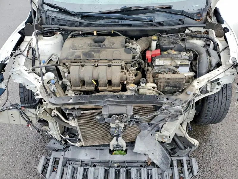 2016 NISSAN SENTRA SR  