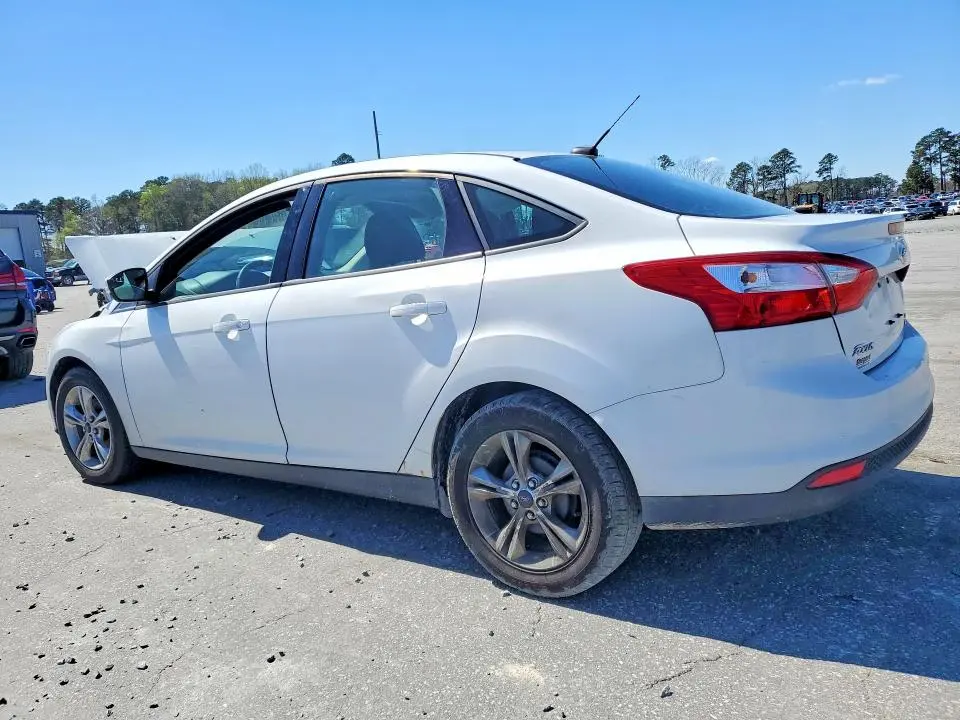 2013 FORD FOCUS SE  