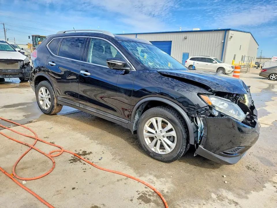 2015 NISSAN ROGUE SV  