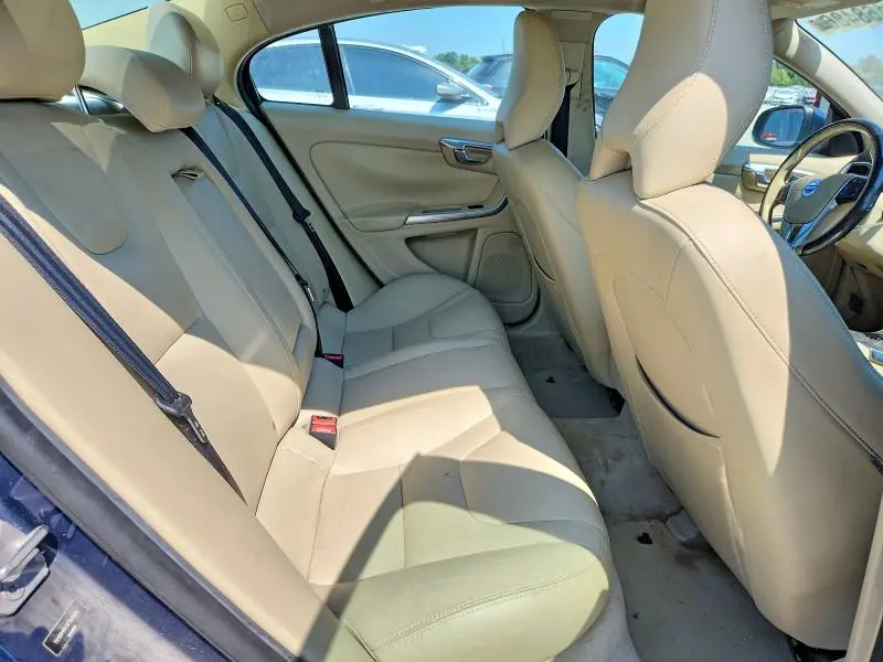 2015 VOLVO S60 PREMIER  