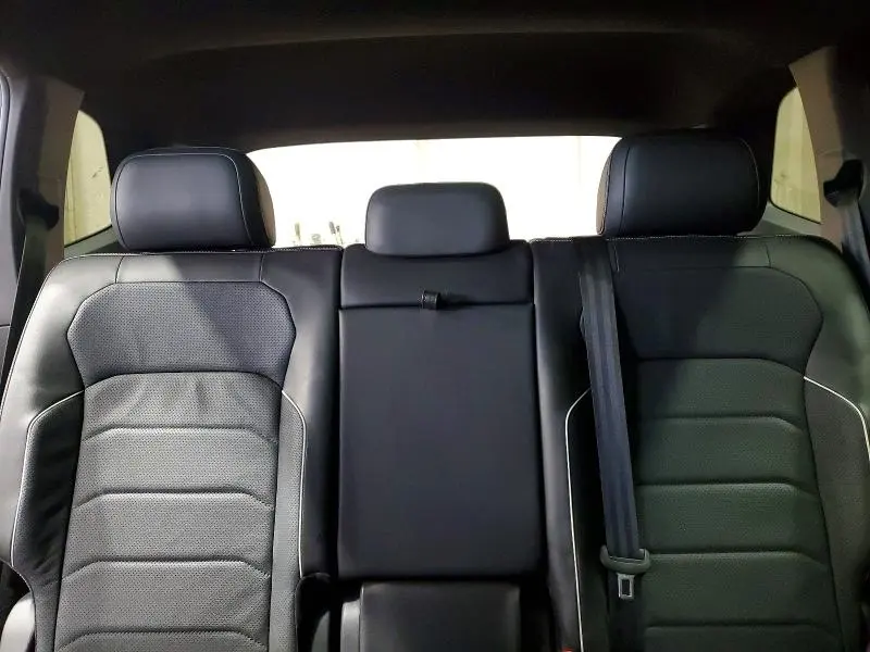 2024 VOLKSWAGEN TIGUAN SEL R-LINE BLACK  