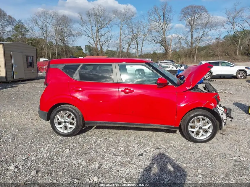 2022 KIA SOUL LX