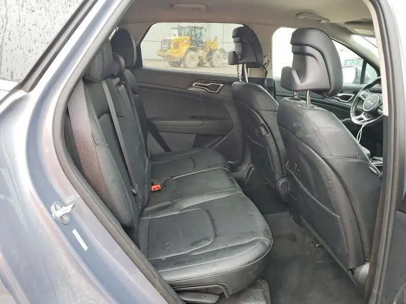 2025 KIA SPORTAGE EX  