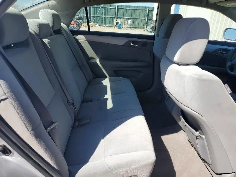 2010 TOYOTA AVALON XL  