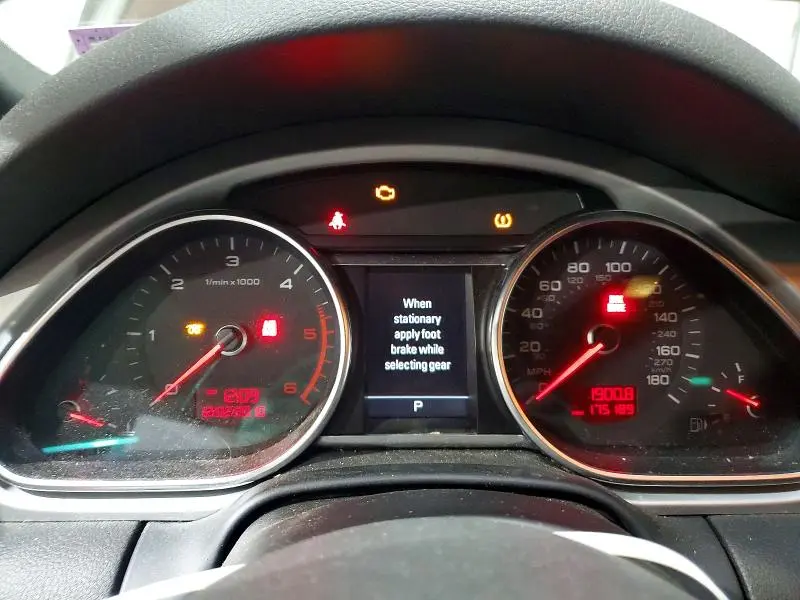 2011 AUDI Q7 PRESTIGE  