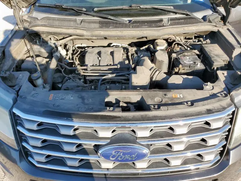 2017 FORD EXPLORER XLT  