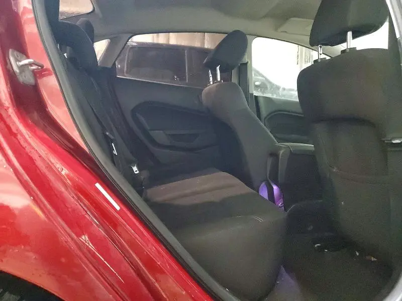 2014 FORD FIESTA SE  