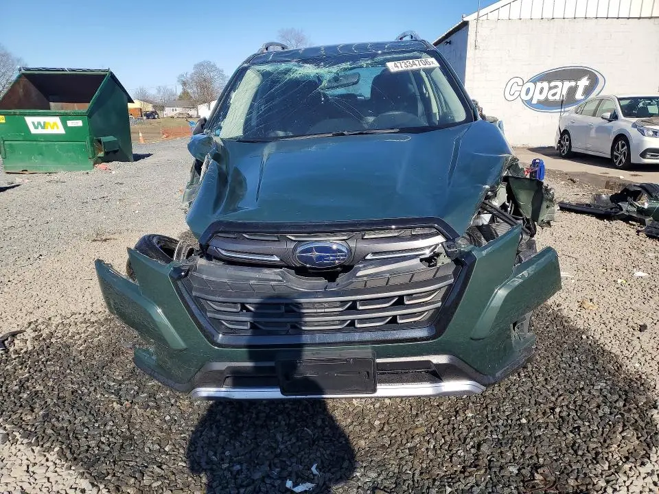 2023 SUBARU FORESTER TOURING  