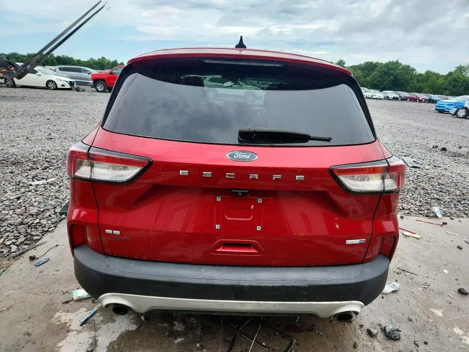 2020 FORD ESCAPE SE  