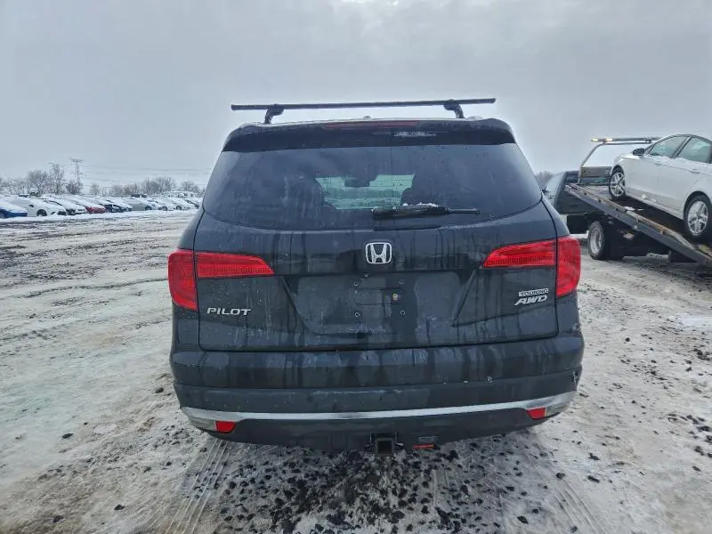 2017 HONDA PILOT TOURING  