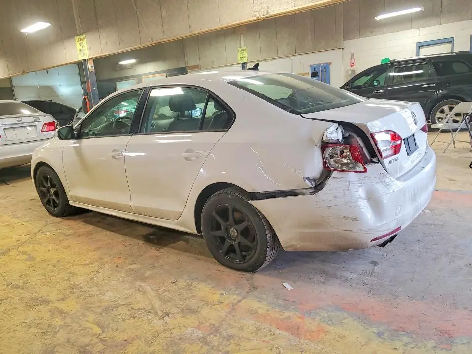 2014 VOLKSWAGEN JETTA SE  