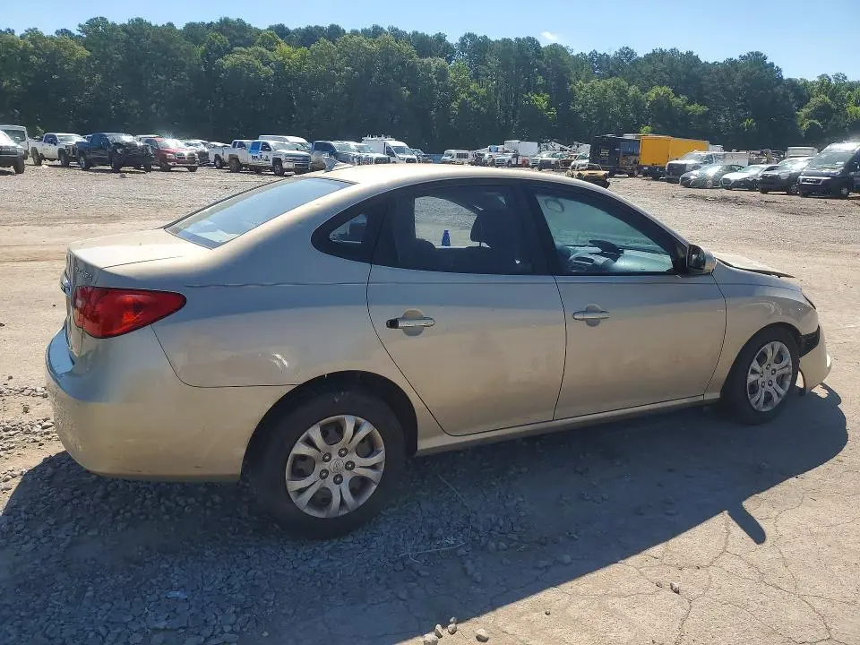 2010 HYUNDAI ELANTRA GLS  