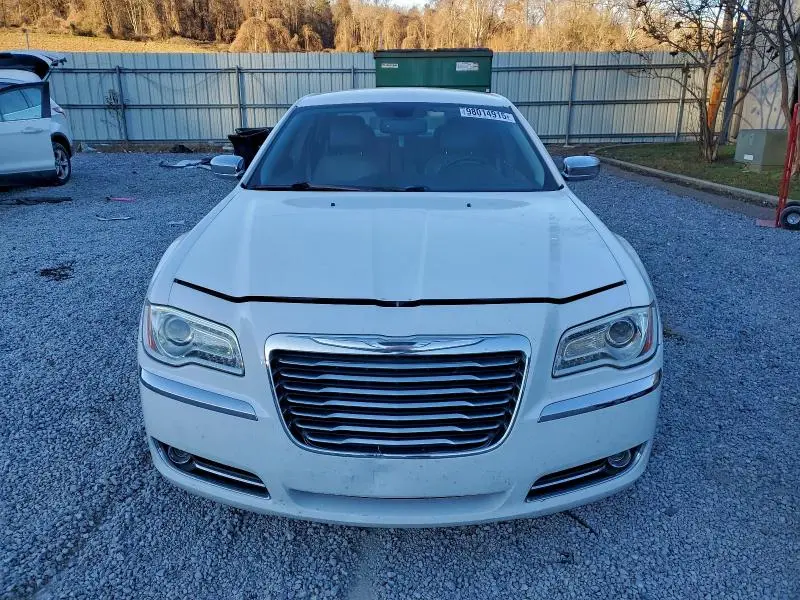 2011 CHRYSLER 300 LIMITED  