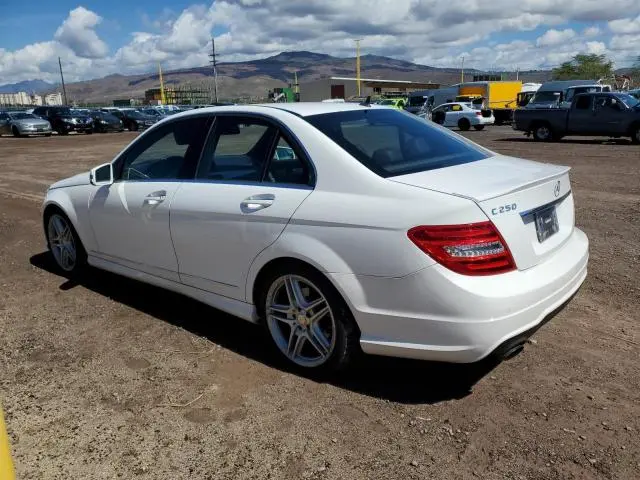 2013 MERCEDES-BENZ C 250  