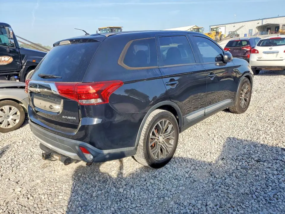 2016 MITSUBISHI OUTLANDER ES  