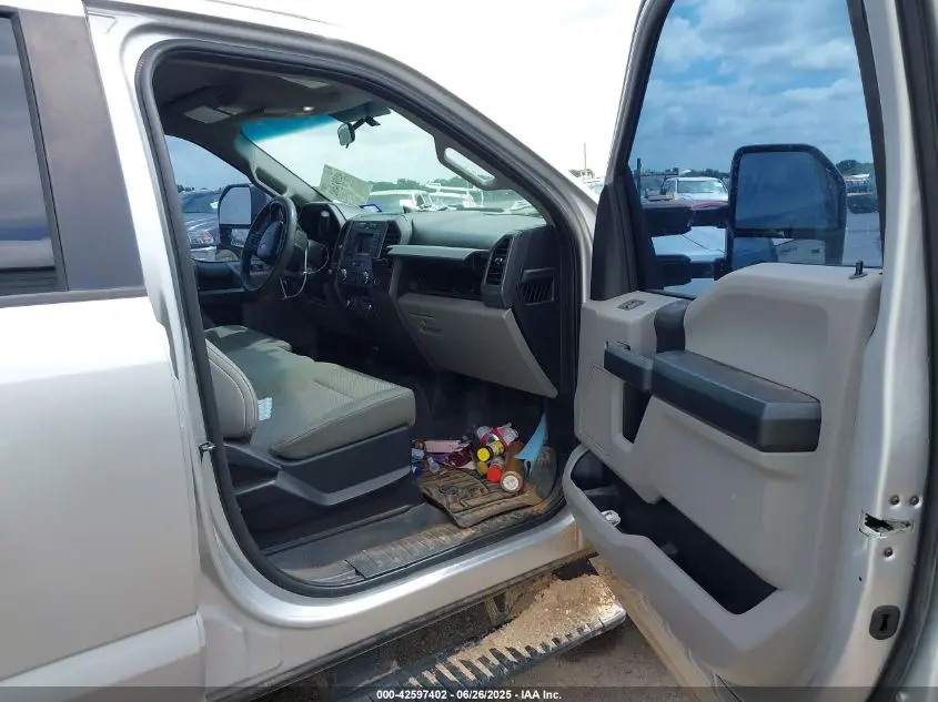 2017 FORD F-250 XL