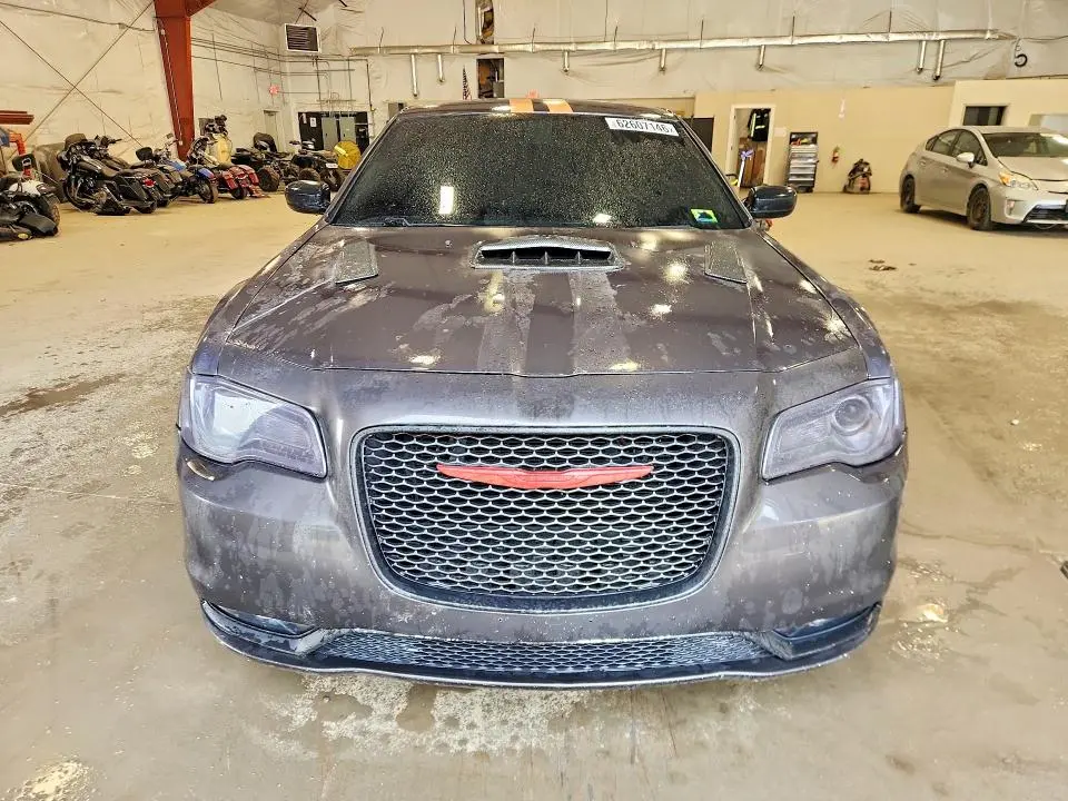 2016 CHRYSLER 300C   