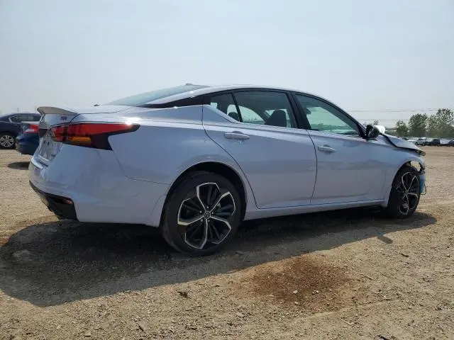 2023 NISSAN ALTIMA SR  