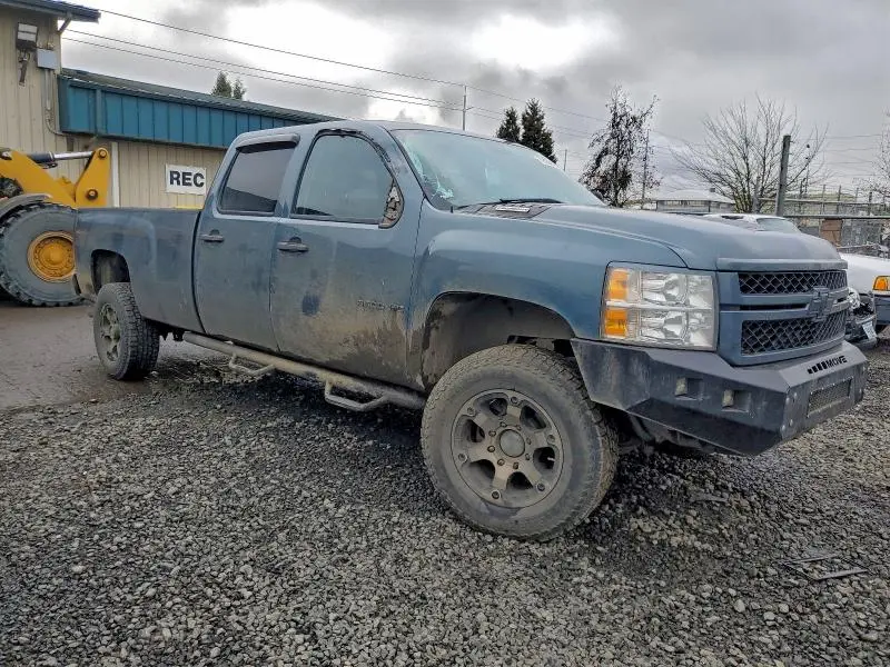 2011 CHEVROLET SILVERADO K3500 LT  