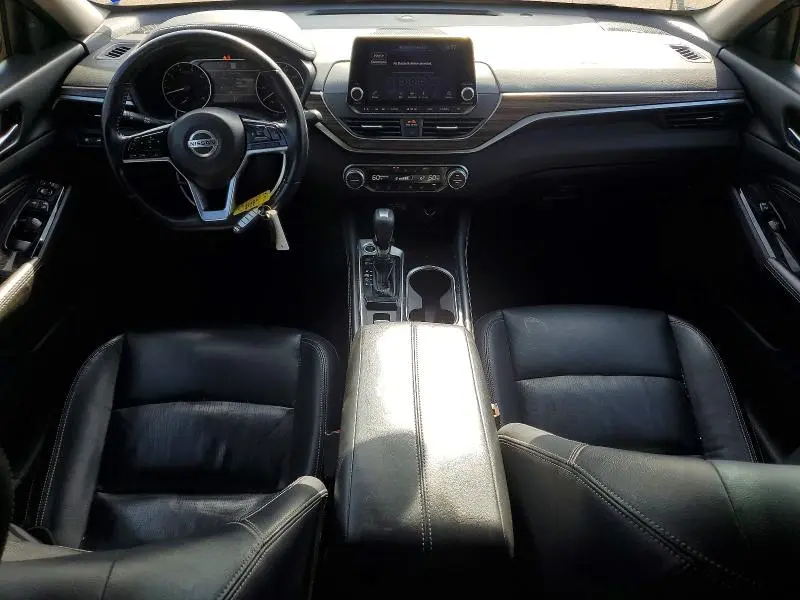 2020 NISSAN ALTIMA SL  