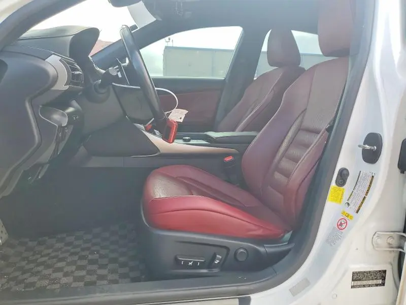 2017 LEXUS IS 200T  