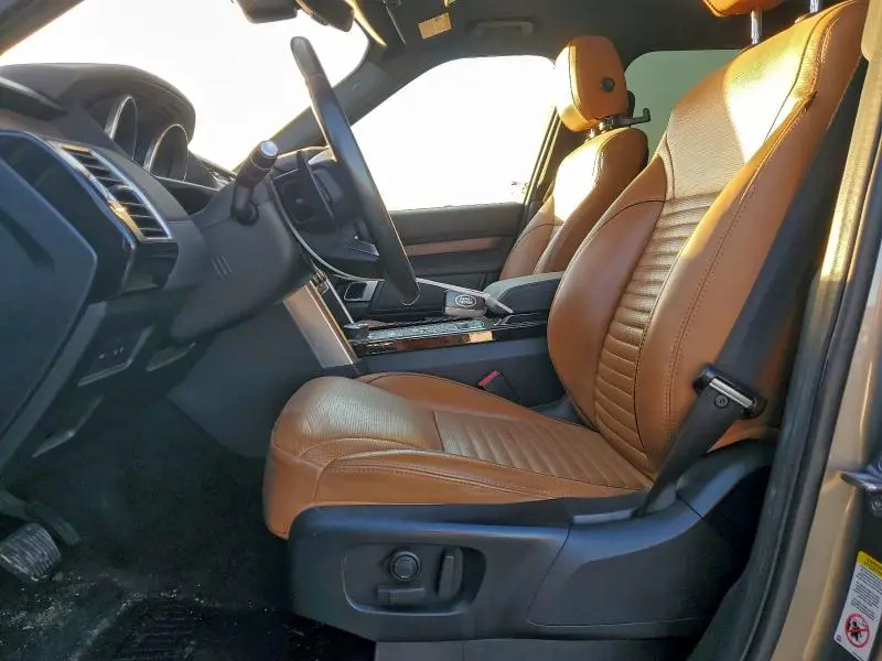 2017 LAND ROVER DISCOVERY HSE  