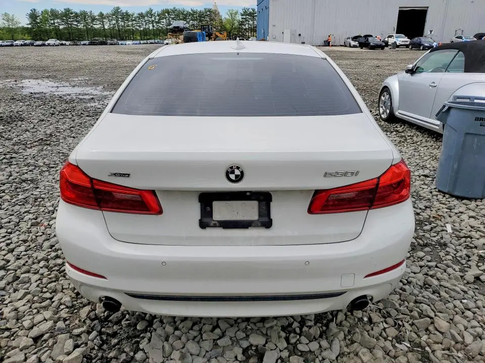 2017 BMW 530 XI  