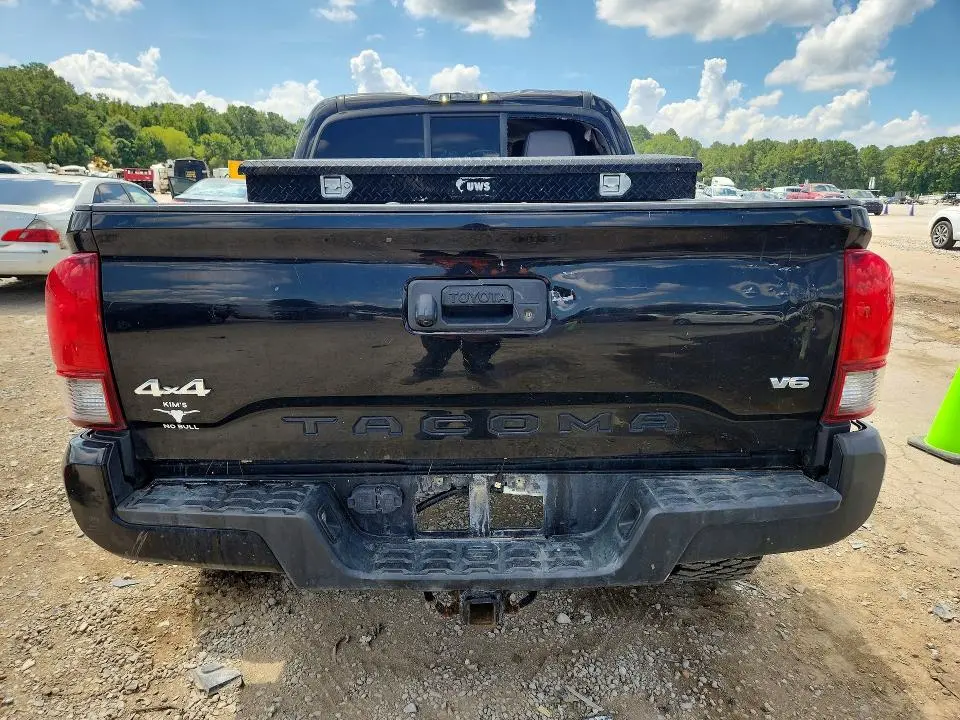 2023 TOYOTA TACOMA SR V6  