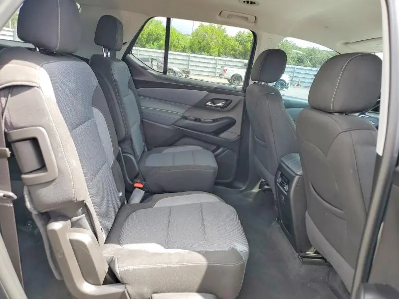 2019 CHEVROLET TRAVERSE LT  
