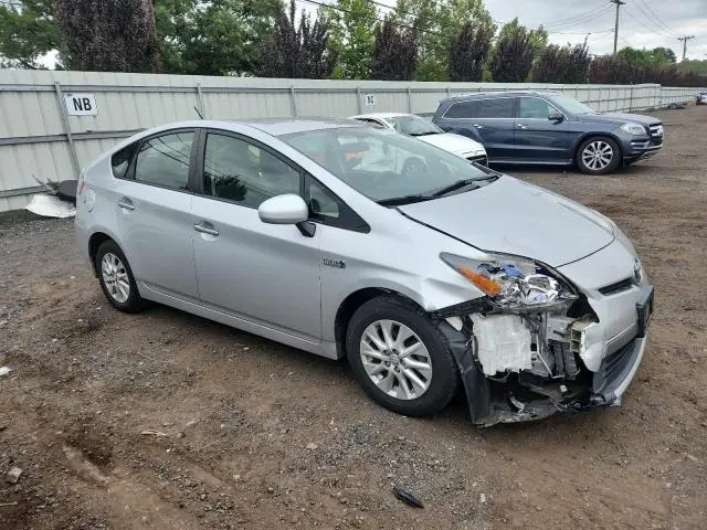 2012 TOYOTA PRIUS PLUG-IN   