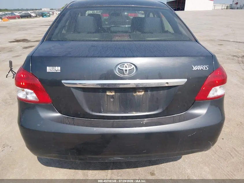 2012 TOYOTA YARIS  