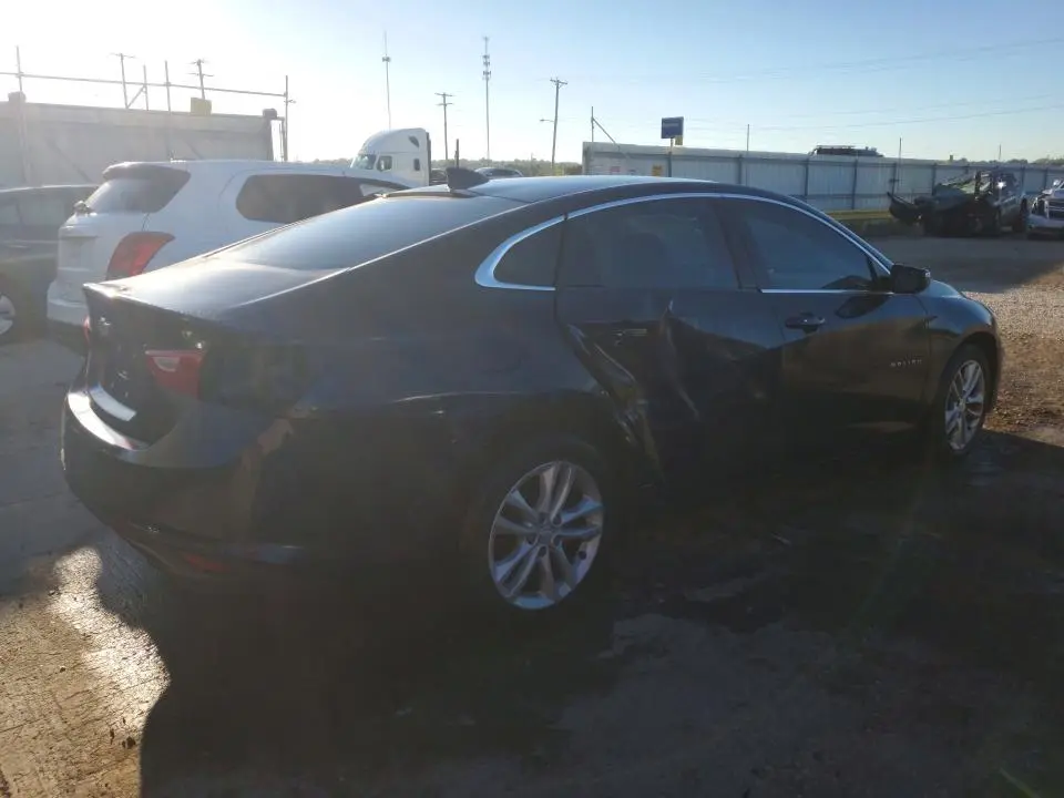 2017 CHEVROLET MALIBU LT  