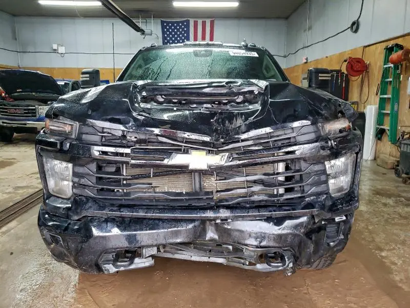 2024 CHEVROLET SILVERADO K2500 CUSTOM  