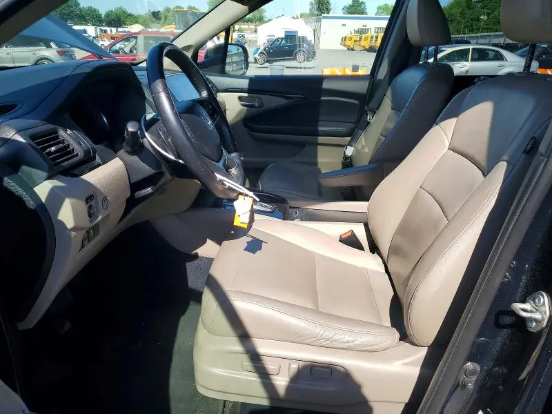 2020 HONDA PILOT TOURING  