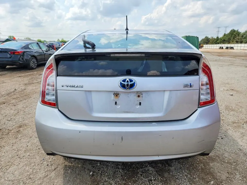2013 TOYOTA PRIUS TWO  