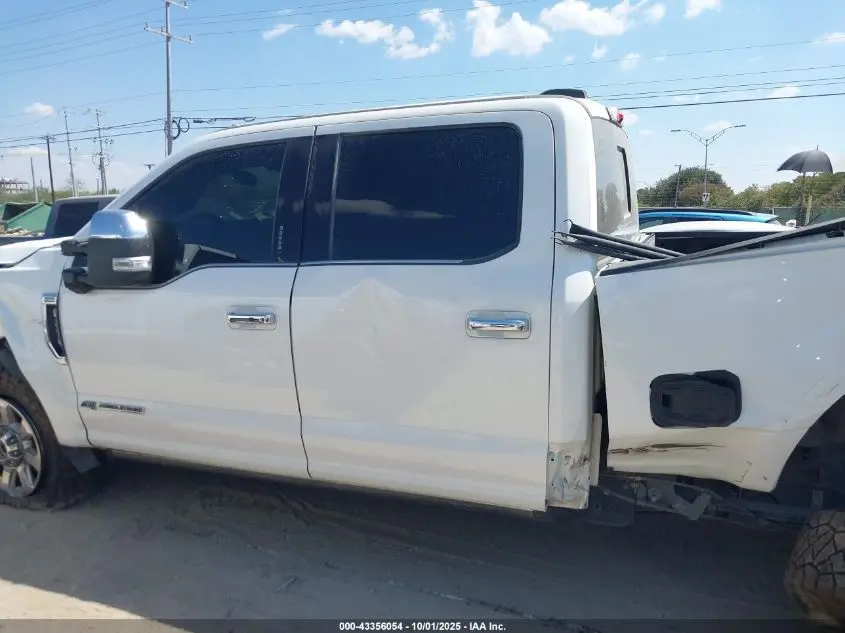 2022 FORD F-250 PLATINUM