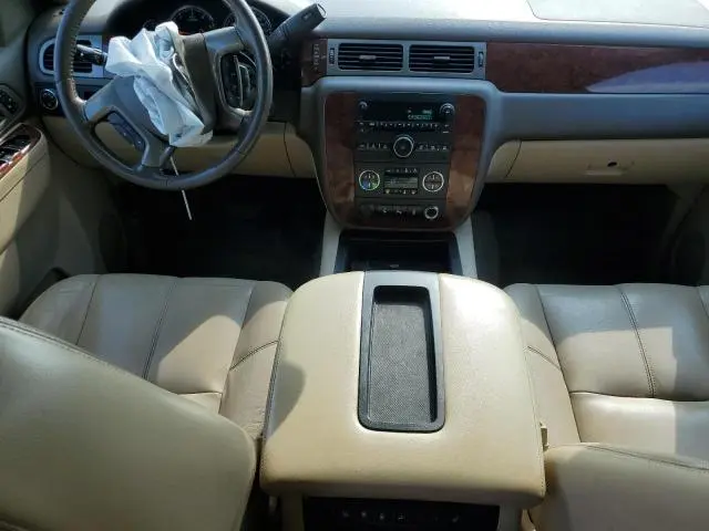 2012 CHEVROLET SUBURBAN C1500 LT  