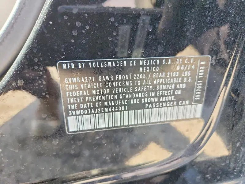 2014 VOLKSWAGEN JETTA SE  