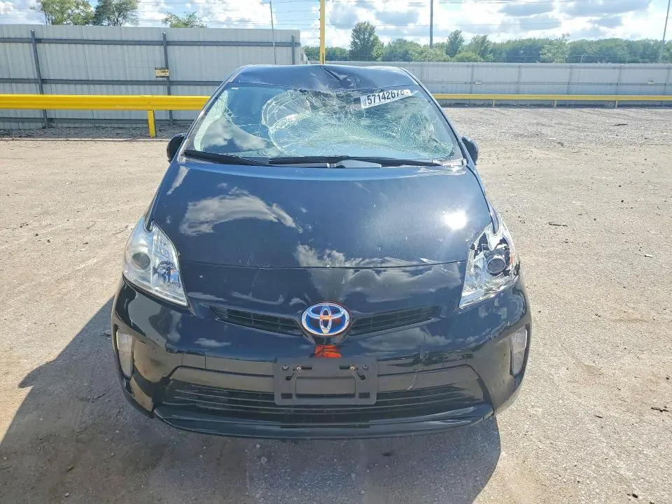 2014 TOYOTA PRIUS FOUR  