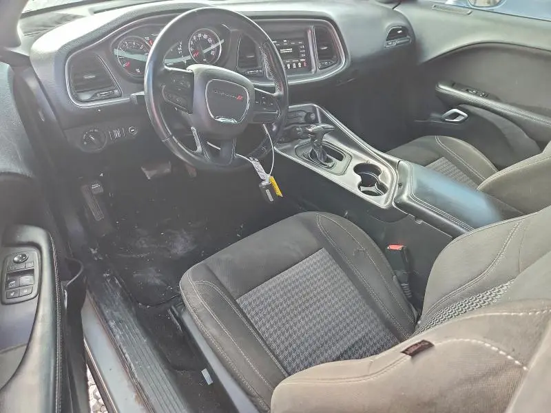 2021 DODGE CHALLENGER SXT  