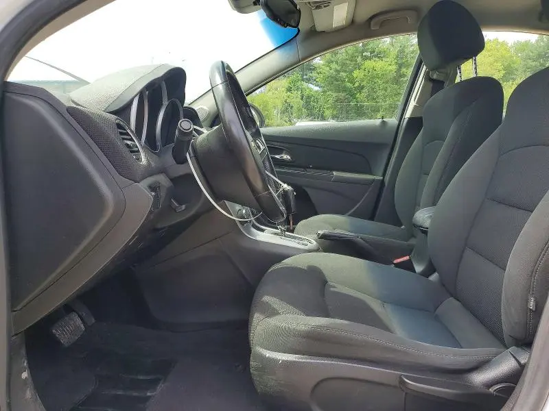 2012 CHEVROLET CRUZE LT  